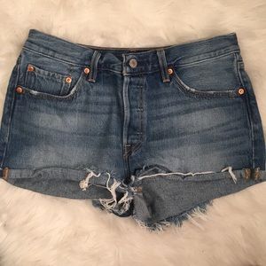 Levi Jean Shorts